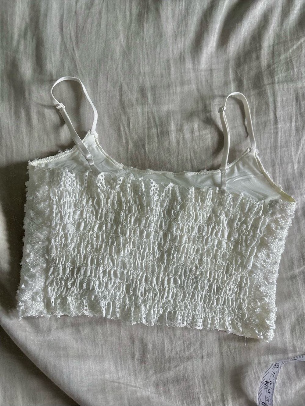 White Textured Crop Cami Top with Buttons - Women - Picture 3 of 4